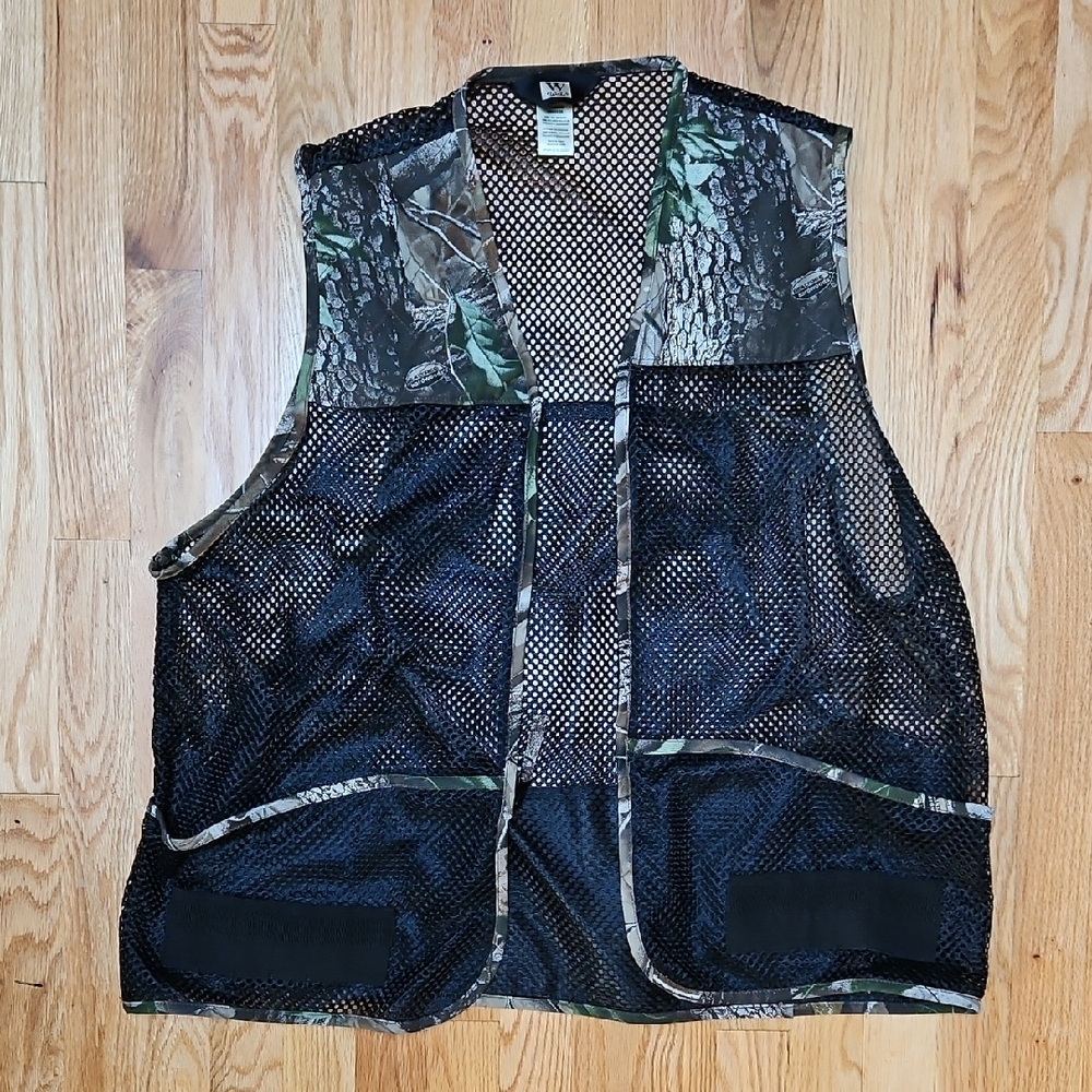 Walls Black and Green Reptile Vest